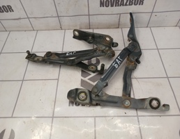 Петля крышки багажника для Mazda Mazda 3  BK  02-09  запчасти бу