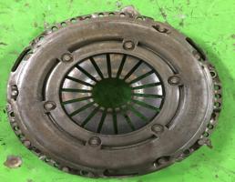 Комплект сцепления для VW Golf 6 09-12  запчасти бу