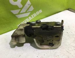 Замок двери передней левой для Fiat Punto 1(176) 93-99  запчасти бу