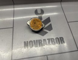 Крышка для Mitsubishi Lancer 10 CX  CY 07-17  запчасти бу