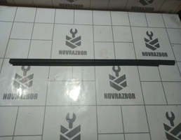 Накладка стекла заднего левого для Ford Focus 1 1998-2004  запчасти бу