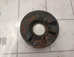 Опора задней пружины верхняя для Renault Logan 2005-2014  запчасти бу