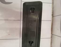 Уплотнитель двери для Opel Zafira A 99-05  запчасти бу