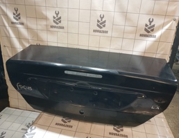 Крышка багажника для Ford Focus 1 1998-2004  запчасти бу