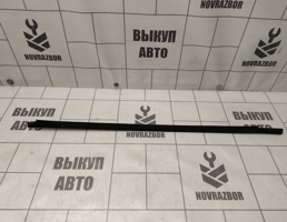 Накладка стекла переднего левого для Hyundai Elantra 3  00-05  запчасти бу