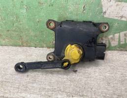 Моторчик заслонки отопителя для VW Golf 4 Bora 97-05  запчасти бу