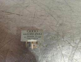 Реле для Audi 80  90  B3  86-91  запчасти бу