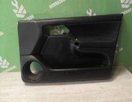 Обшивка двери передней правой для VW Golf 3 Vento 91-97  запчасти бу