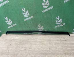 Накладка крышки багажника для VW Golf 3 Vento 91-97  запчасти бу