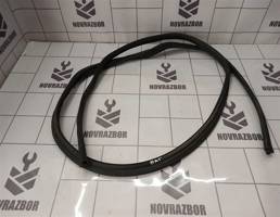 Уплотнитель для Renault Logan 2005-2014  запчасти бу
