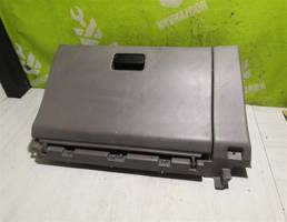 Бардачок для Nissan Primera P11 96-02  запчасти бу