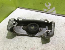 Кронштейн КПП левый для Peugeot 206 98-12  запчасти бу