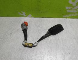 Ответная часть ремня безопасности для VW Passat  B3  1988-1993  запчасти бу