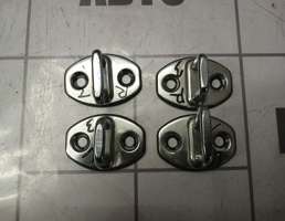 Ответная часть замка двери для Skoda Yeti 2009-2018  запчасти бу