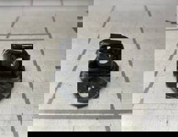 Ответная часть замка двери для Hyundai Elantra 3  00-05  запчасти бу