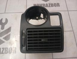 Дефлектор воздушный для VW Golf 4 Bora 97-05  запчасти бу