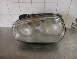 Фара левая для VW Golf 4 Bora 97-05  запчасти бу