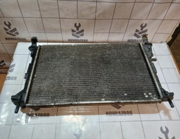 Радиатор основной для Ford Focus 1 1998-2004  запчасти бу