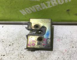 Замок двери задней правой для VW Passat  B3  1988-1993  запчасти бу