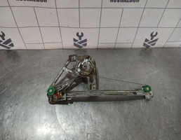 Стеклоподъемник механ. задний левый для Audi A6 (C4) 1994-1997  запчасти бу
