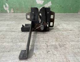 Замок капота для Ford Escort /Orion 1995-1998  запчасти бу