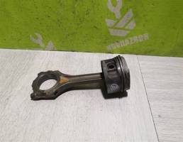 Поршень с шатуном для VW Golf 3 Vento 91-97  запчасти бу