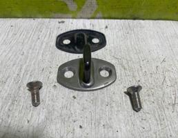 Ответная часть замка двери для Seat Ibiza 4 2002-2008  запчасти бу