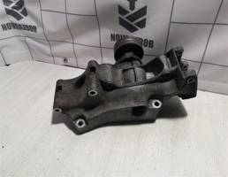 Кронштейн генератора для Skoda Octavia A4 1U 2000-2011  запчасти бу