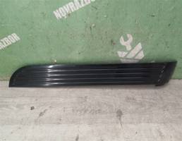 Накладка (кузов наружные) для Mitsubishi Space Wagon (N3,N4) 1991-2000  запчасти бу