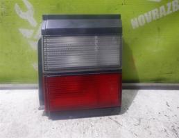 Фонарь задний внутренний правый для VW Passat  B3  1988-1993  запчасти бу