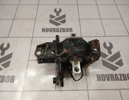 Опора КПП левая для Skoda Fabia 2007-2015  запчасти бу