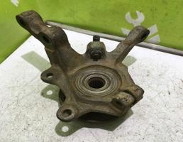 Кулак поворотный передний правый для Renault Megane 96-99  запчасти бу