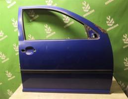 Дверь передняя правая для VW Golf 4 Bora 97-05  запчасти бу