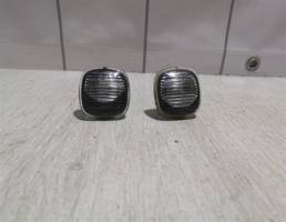 Повторитель на крыло белый для Skoda Octavia A4 1U 2000-2011  запчасти бу