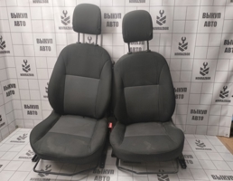 Сиденья комплект для Renault Logan 2 14-18  запчасти бу