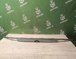 Решетка радиатора для VW Golf 3 Vento 91-97  запчасти бу