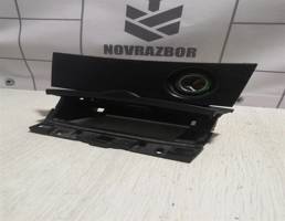 Ящик передней консоли для Mazda Mazda 3  BK  02-09  запчасти бу