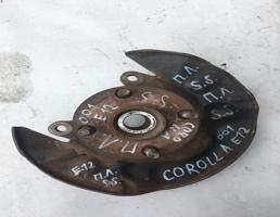 Кулак поворотный передний левый для Toyota Corolla E12 2001-2006  запчасти бу