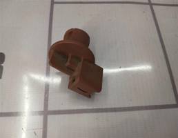 Патрон для Nissan Almera N16 2000-2006  запчасти бу