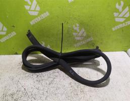 Уплотнитель двери для Mercedes Benz W210 E-class 1995-2000  запчасти бу