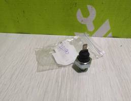 Датчик давления масла для VW Golf 3 Vento 91-97  запчасти бу