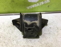 Опора двигателя для VW Golf 2 Jetta 2 83-92  запчасти бу