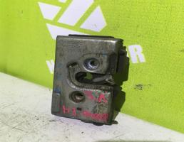 Замок двери задней левой для VW Passat  B3  1988-1993  запчасти бу