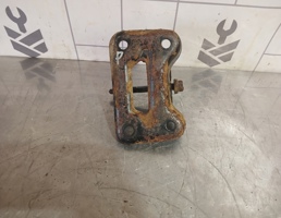 Кронштейн задней балки для Peugeot 307 2001-2008  запчасти бу