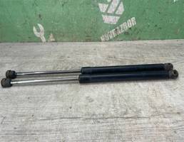 Амортизатор двери багажника для Ford Escort /Orion 1995-1998  запчасти бу