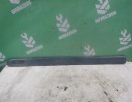 Молдинг передней левой двери для Renault Kangoo 97-03  запчасти бу