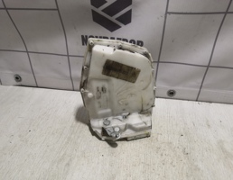 Замок двери задней левой для Suzuki SX4 2006-2013  запчасти бу