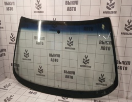 Стекло лобовое (ветровое) для Audi 80  90  B3  86-91  запчасти бу