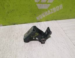 Петля двери для Peugeot 206 98-12  запчасти бу