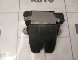 Замок багажника для Ford Focus 2 05-08  запчасти бу